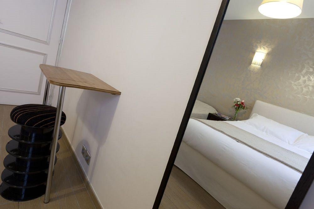 Hotel Sofia Paris Ngoại thất bức ảnh