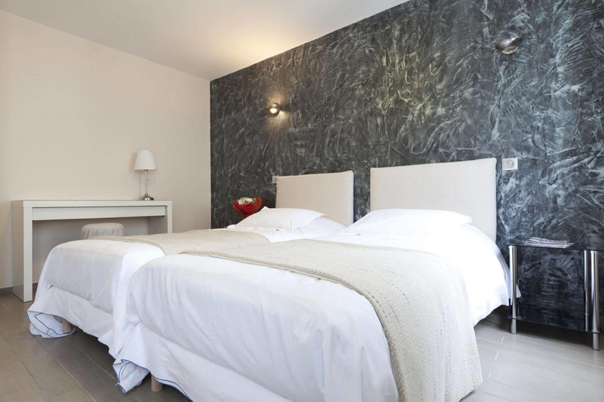 Hotel Sofia Paris Ngoại thất bức ảnh